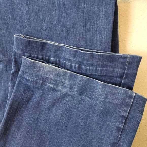 Kut From The Kloth Womens Jeans Flare style kp258mc9n size 12 - Picture 6 of 10